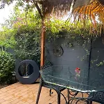 La & Bali Apartman *
