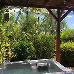 Apartman La & Bali Carqueiranne